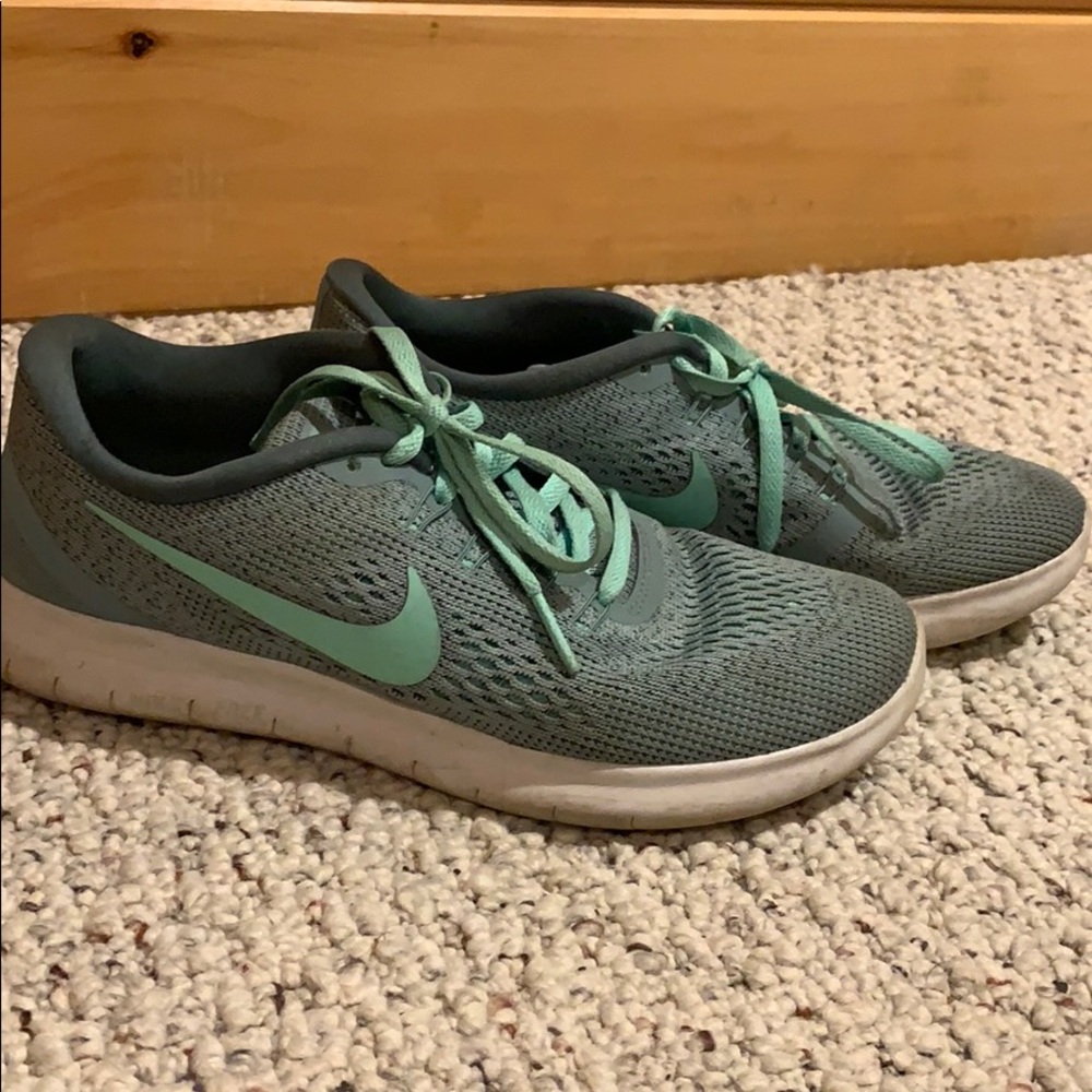 Women’s Nike running shoes